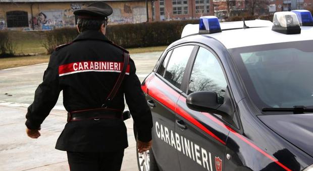 carabinieri trovano droga